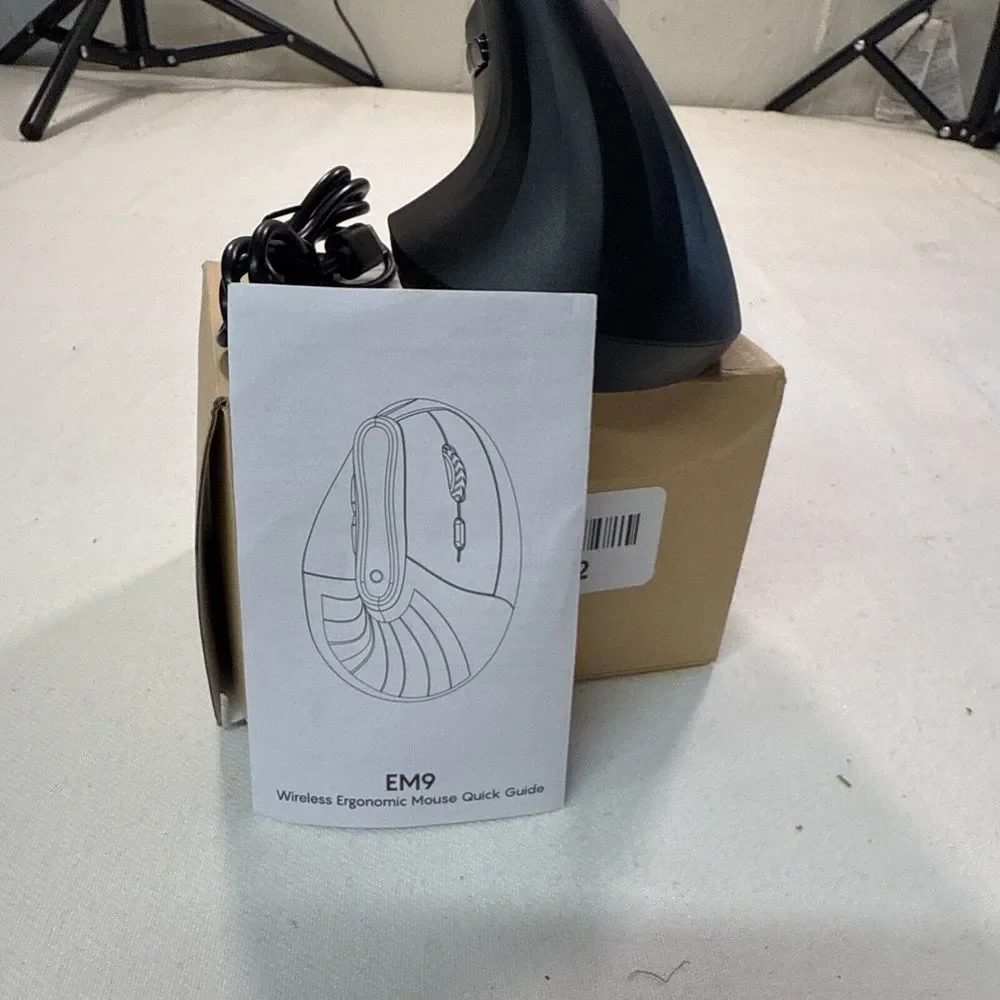 KYSONA 57° Ergonomic Wireless Tower Mouse Vertical Quiet Ergo Mouse New Open Box